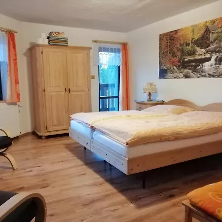 Nadejov Guest house *